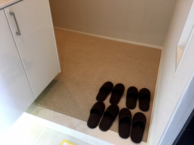 クレール桜新町　玄関