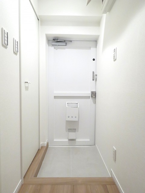 第三宮庭マンション　玄関ホール