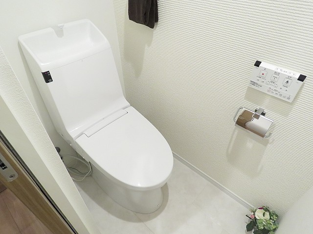 第三宮庭マンション　トイレ