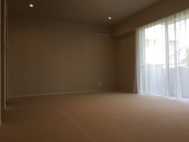 クレール桜新町　リビングダイニング