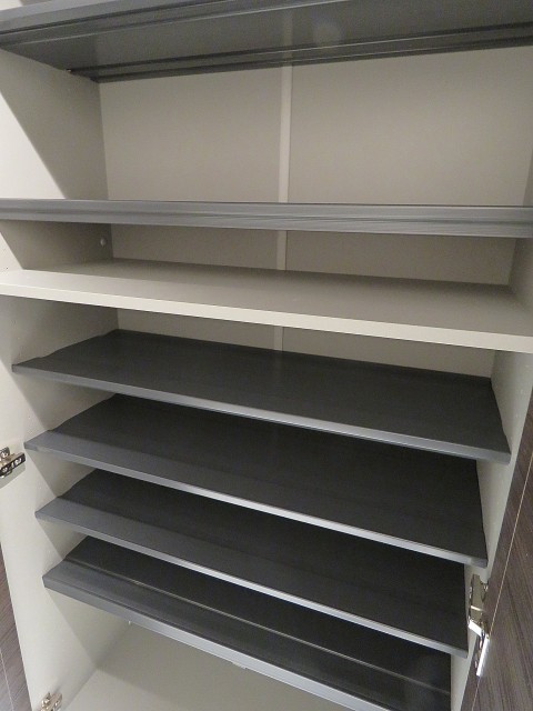 ダイアパレスシェルトワレ目黒　シューズＢＯＸ