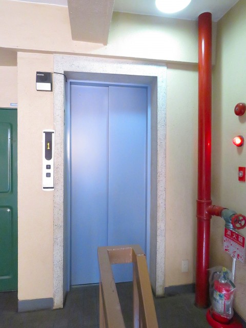 松濤マンション　エレベーター