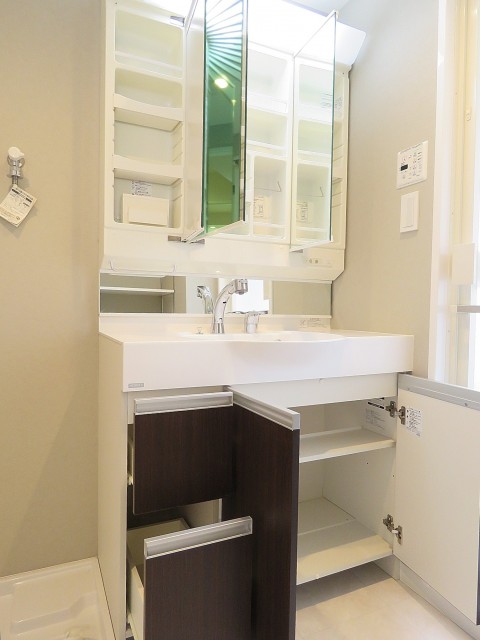 GSハイム太子堂　洗面化粧台