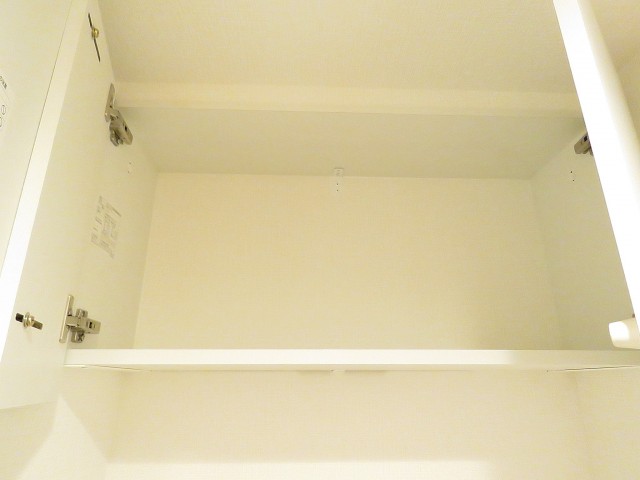 キャッスルマンション武蔵小山　トイレ収納