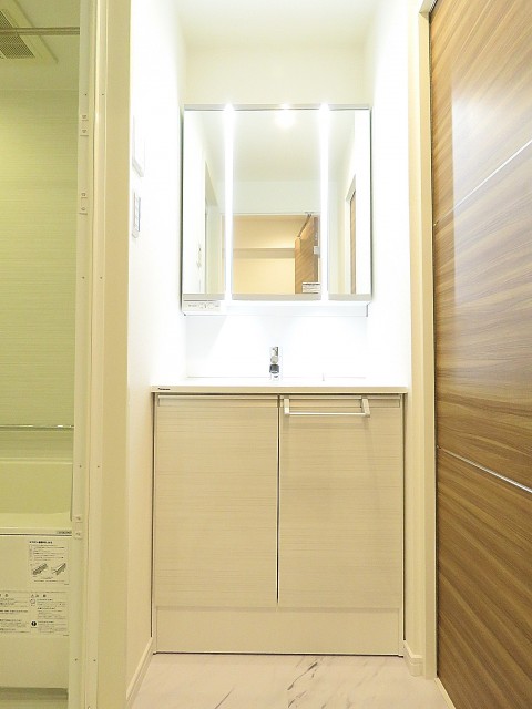 銀座永谷タウンプラザ　洗面化粧台