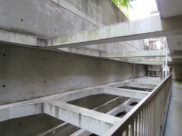 クレール御殿山　共用廊下