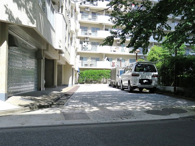 クレール御殿山　アプローチ