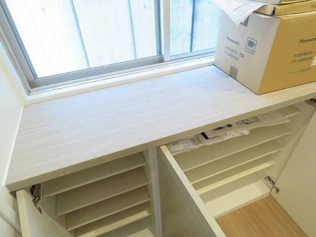 銀座永谷タウンプラザ　シューズＢＯＸ