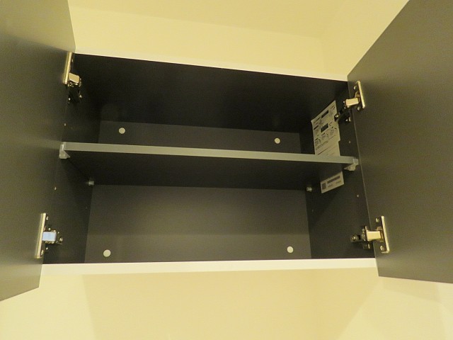 銀座永谷タウンプラザ　洗濯機置場上の吊戸棚