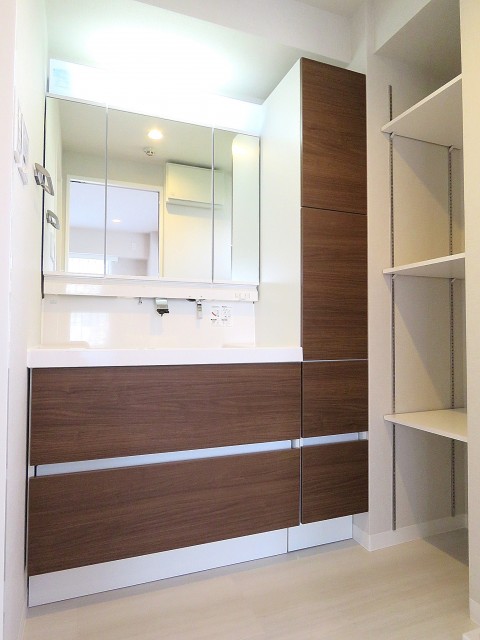 エタンセレ五反田　洗面化粧台