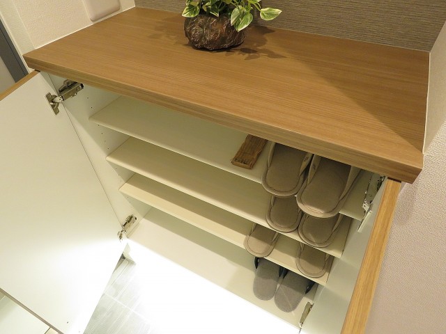 藤ビル　シューズBOX