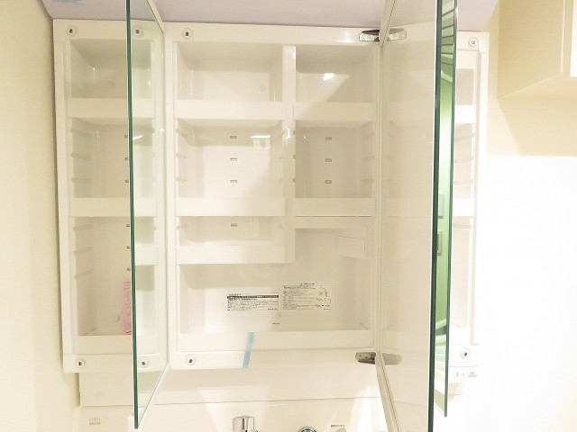 東洋代々木上原コーポ　洗面化粧台