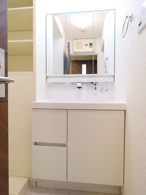 ワールドパレス大井仙台坂Ⅱ　洗面化粧台