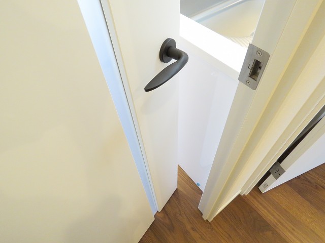 東洋代々木上原コーポ　ＬＤＫ扉