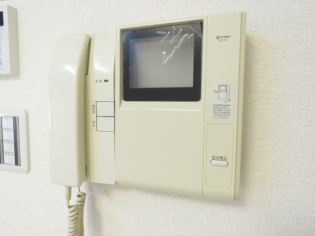 ワールドパレス大井仙台坂Ⅱ　ＴＶモニター付きインターホン
