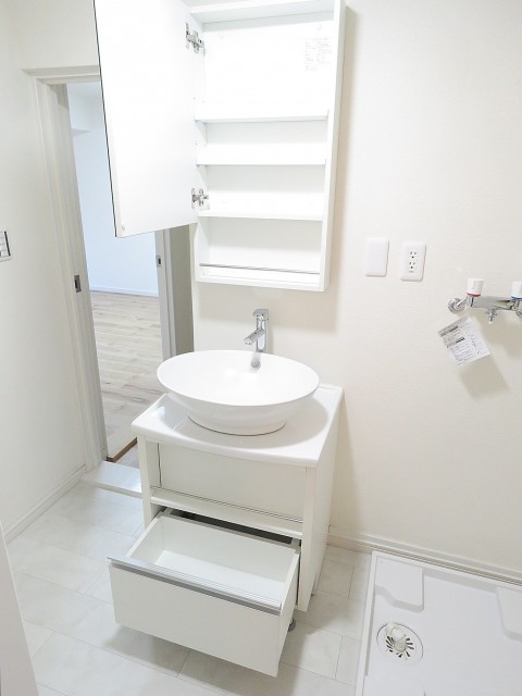 クレードル都立大　洗面化粧台