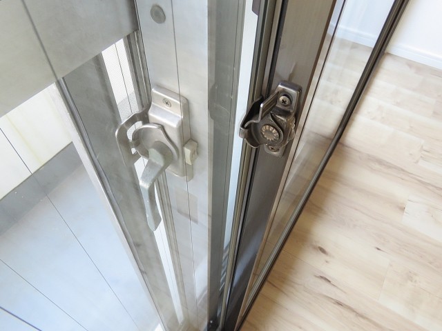 クレードル都立大　二重サッシ