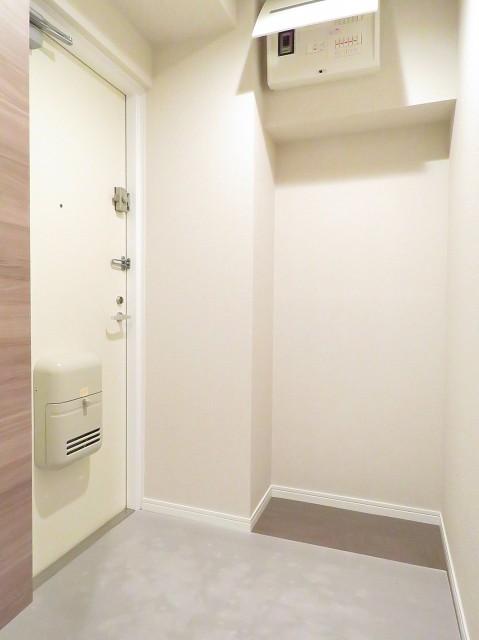 トーア芝ガーデン　玄関ホール