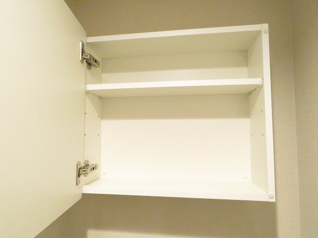 トーア芝ガーデン　トイレ収納