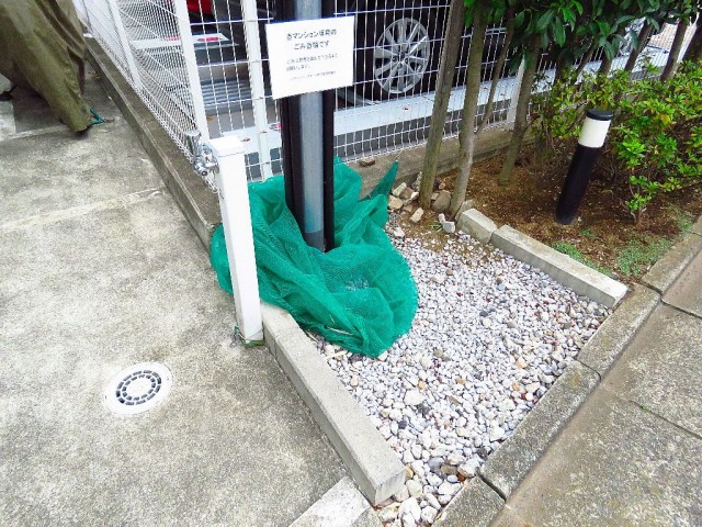 レジデンシャルスター三軒茶屋　ゴミ置き場