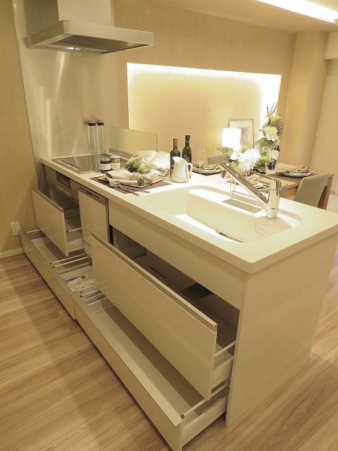 日商岩井桜新町マンション　キッチン