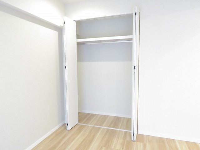 日商岩井桜新町マンション　洋室