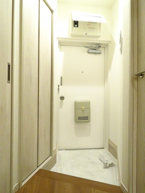 西五反田コープ　玄関ホール