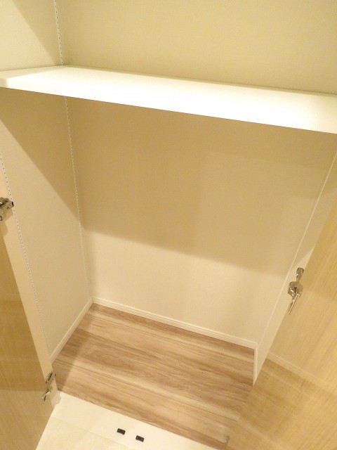 日商岩井桜新町マンション　収納