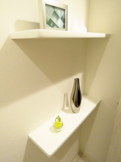 西五反田コープ　トイレ収納棚