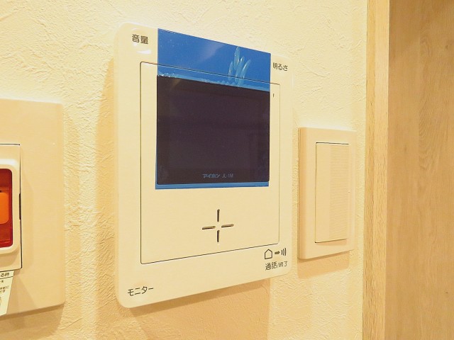 西五反田コープ　TVモニター付きインターホン