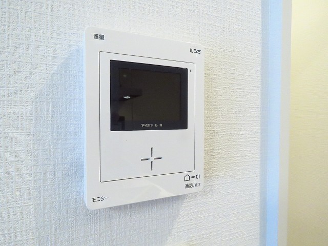 赤坂パレスマンション　TVモニター付きインターホン
