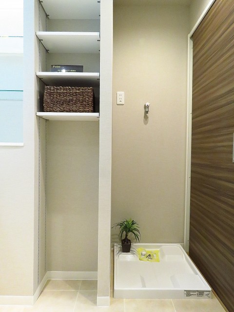 赤坂パレスマンション　洗濯機置場