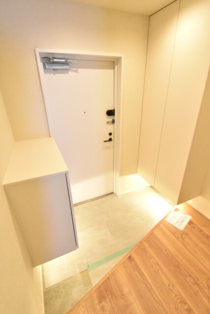 オーベル上馬A 玄関