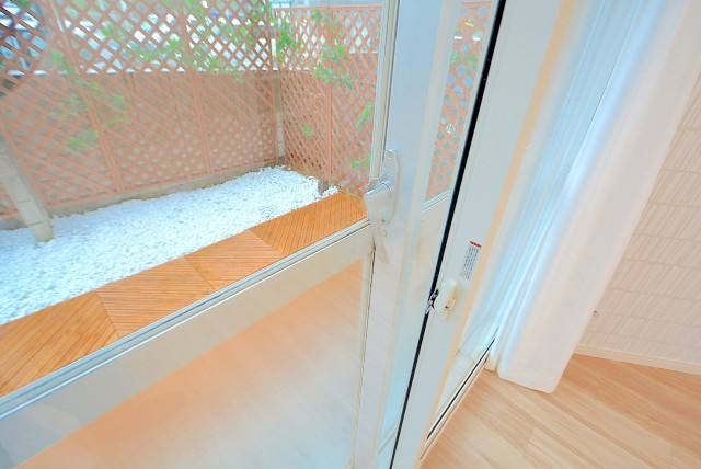 インペリアル常盤松 洋室２