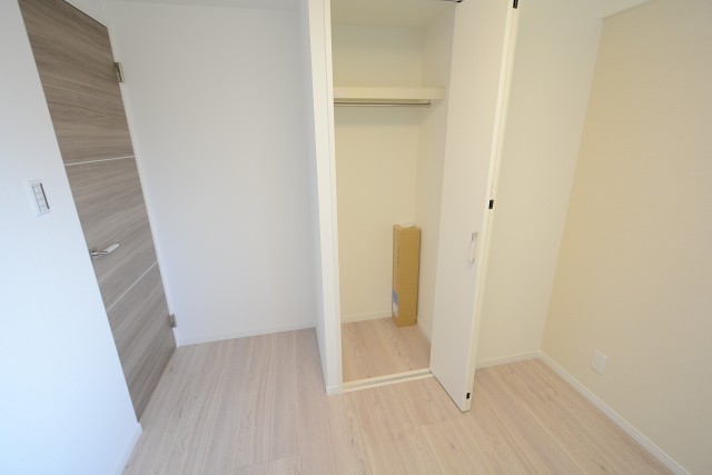 マンション方南町 洋室③