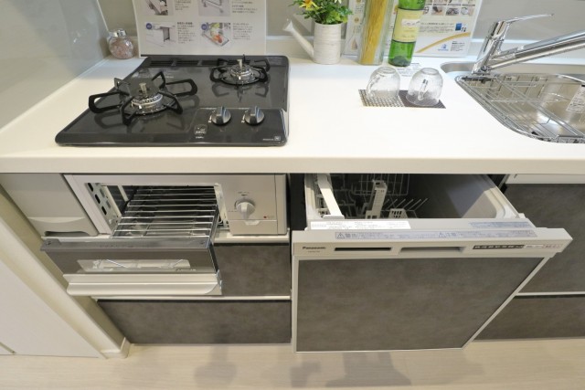 初台ハイホーム キッチン