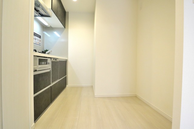 初台ハイホーム キッチン