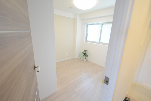 マンション方南町 洋室③