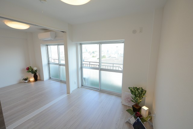 マンション方南町 洋室①