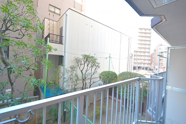 中落合ガーデニア バルコニー