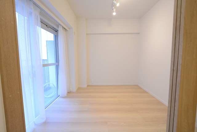 中落合ガーデニア 洋室２