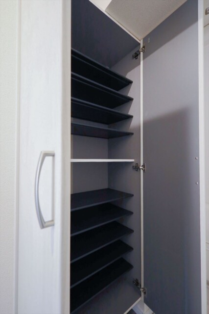 西新宿ダイヤモンドパレス 玄関