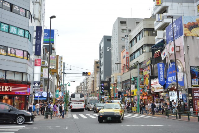 プレジール新宿大久保 駅から