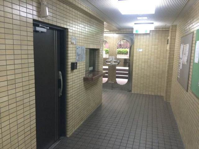 サンコート芝公園101　玄関