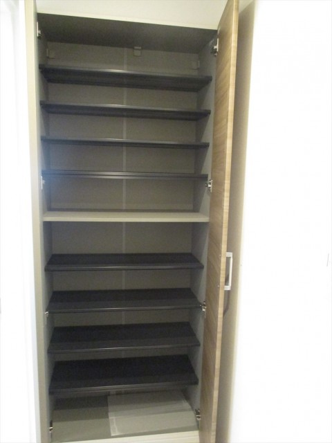 ヴィア・シテラ新宿　玄関