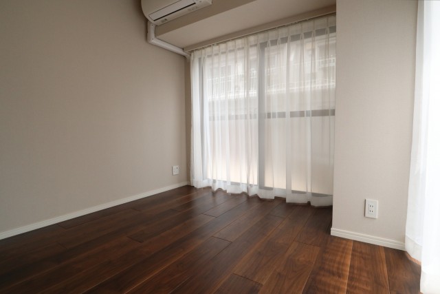 白金台桜苑マンション 洋室２