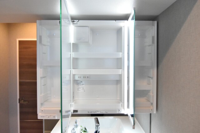 シルバーパレス白金台 洗面室