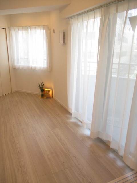 ヴィア・シテラ新宿　洋室