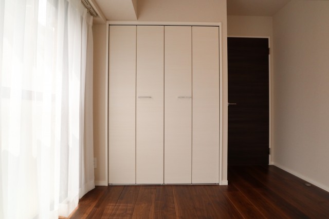 白金台桜苑マンション 洋室２