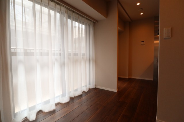 白金台桜苑マンション リビングダイニング